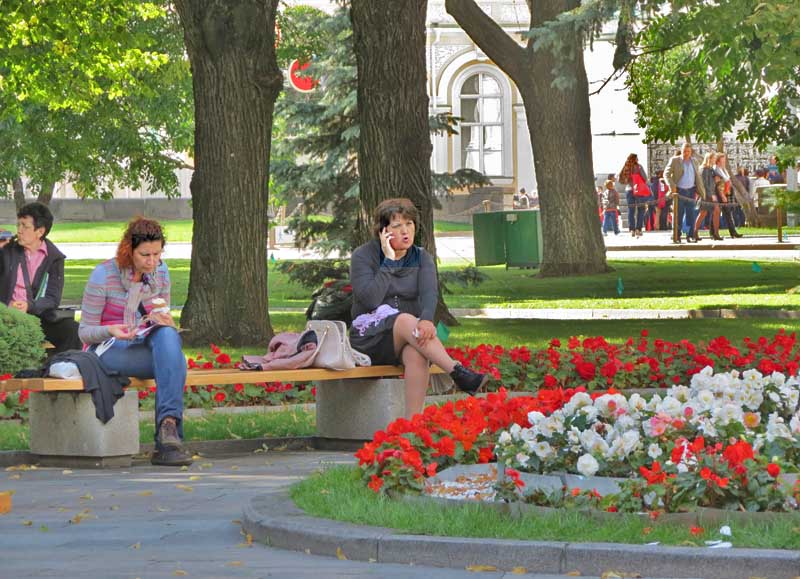 отдых в сквере