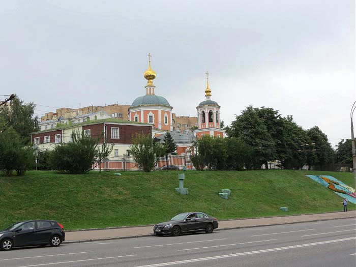 церковь Троицы Живоначальной